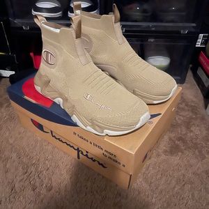 Champion Hyper C Raw H in Khaki